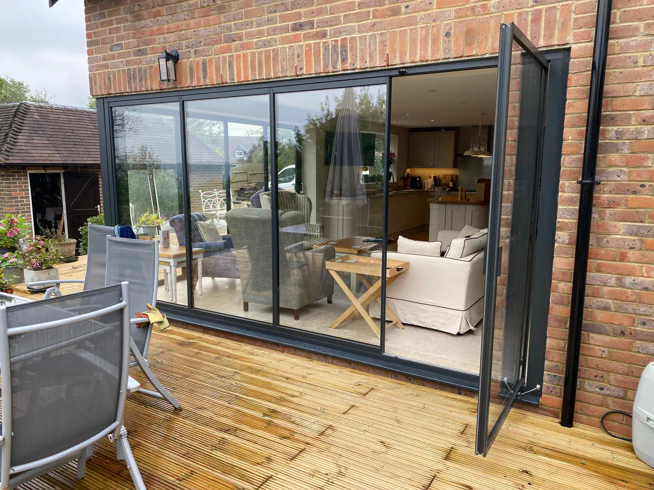 corner made to measure bifold doors