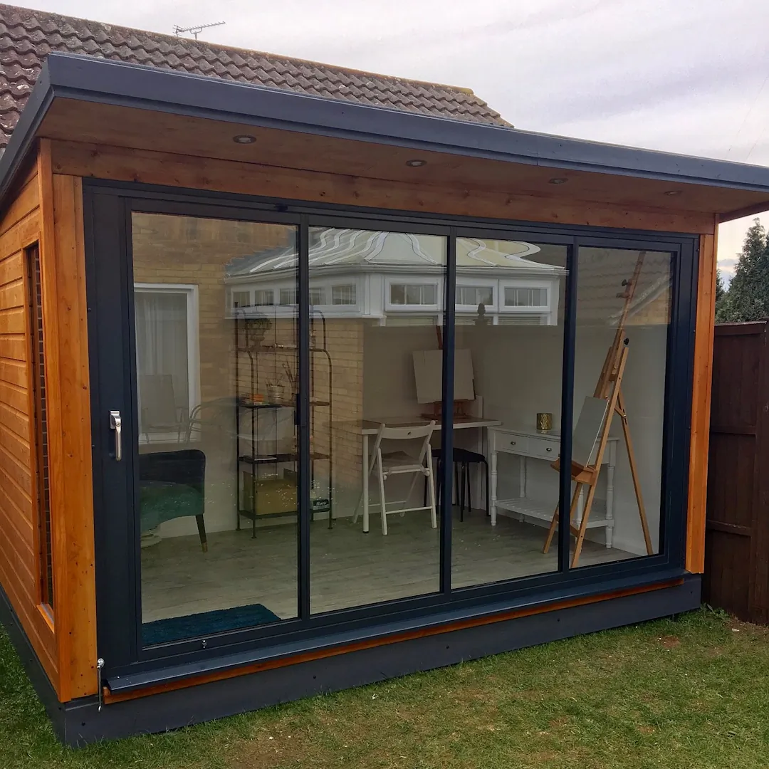 summerhouse with bifold doors