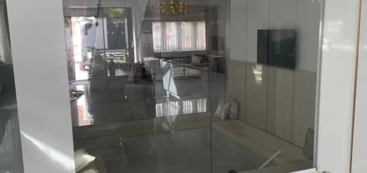 frameless glass interior doors