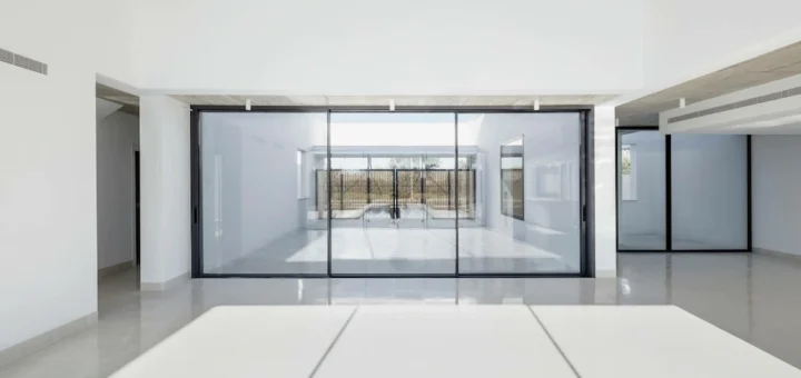 glass room dividers minimalist