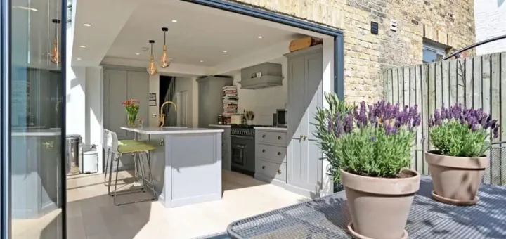 narrow bifold doors